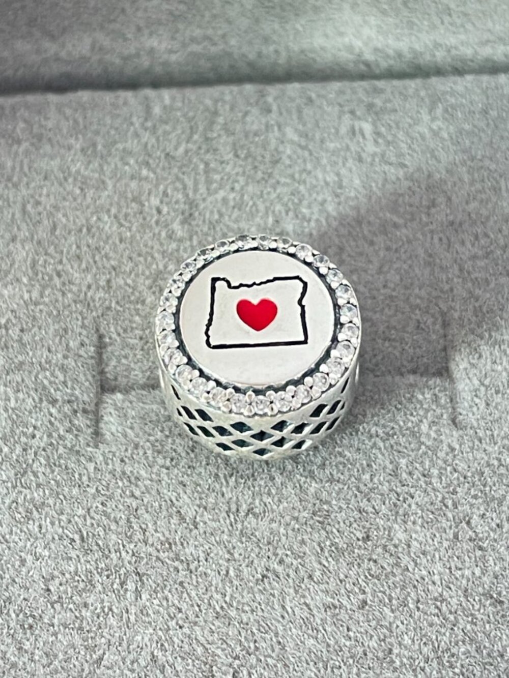 Pandora Oregon Map Exclusive Charm
